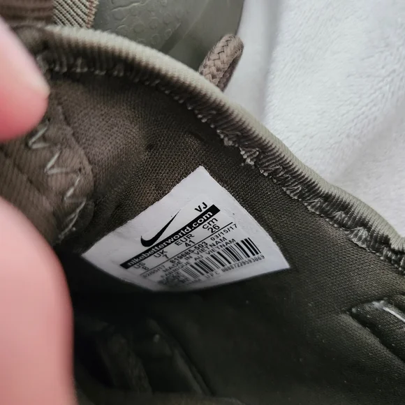 Nike Air Sneaker men's size 8 Moss Green Huarache Run - Picture 7 of 16